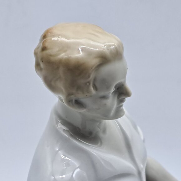 Carl Scheidig Porcelain Statue - Picture 9 of 11